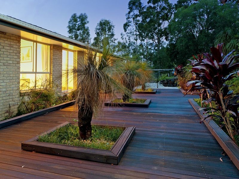 16 Derwent Avenue, Helensvale QLD 4212