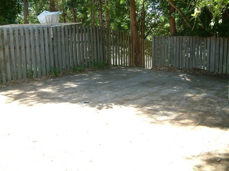 11/19 Harrow Place, Arundel QLD 4214