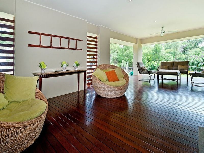 1 Summer Hill Crescent, Maudsland QLD 4210