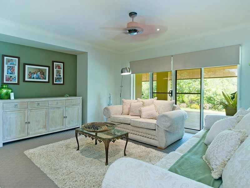 1 Summer Hill Crescent, Maudsland QLD 4210