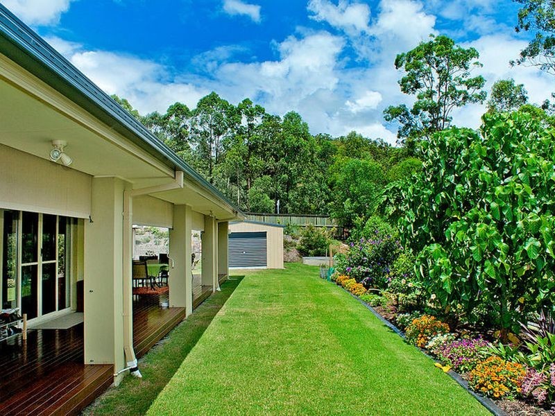 1 Summer Hill Crescent, Maudsland QLD 4210