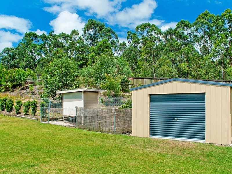 1 Summer Hill Crescent, Maudsland QLD 4210