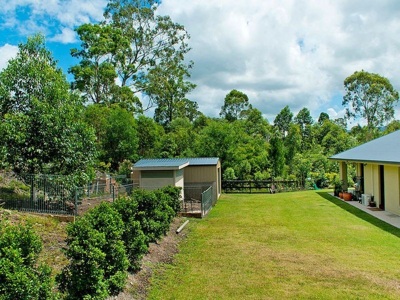 1 Summer Hill Crescent, Maudsland QLD 4210
