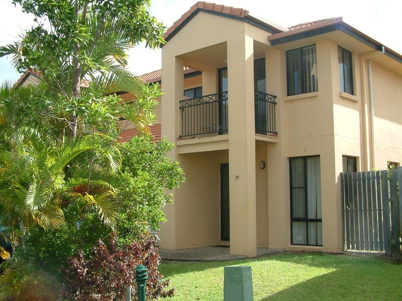 29/19 Harrow Place, Arundel QLD 4214
