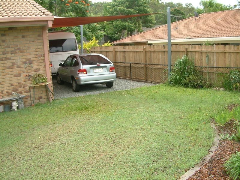 2/78 Village Way, Oxenford QLD 4210