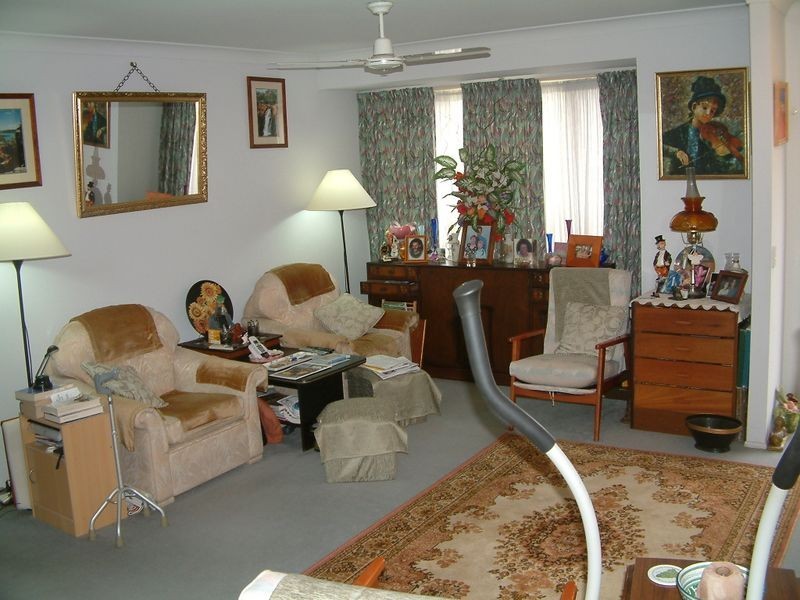 2/78 Village Way, Oxenford QLD 4210