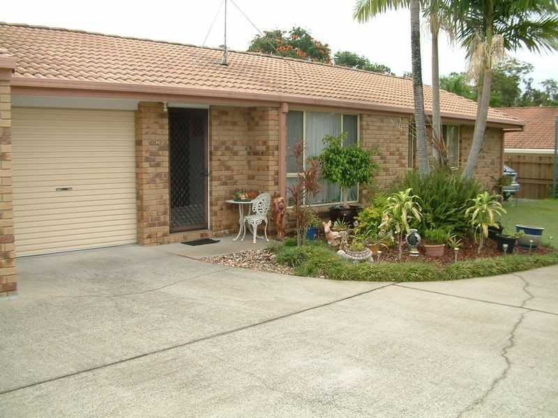 2/78 Village Way, Oxenford QLD 4210