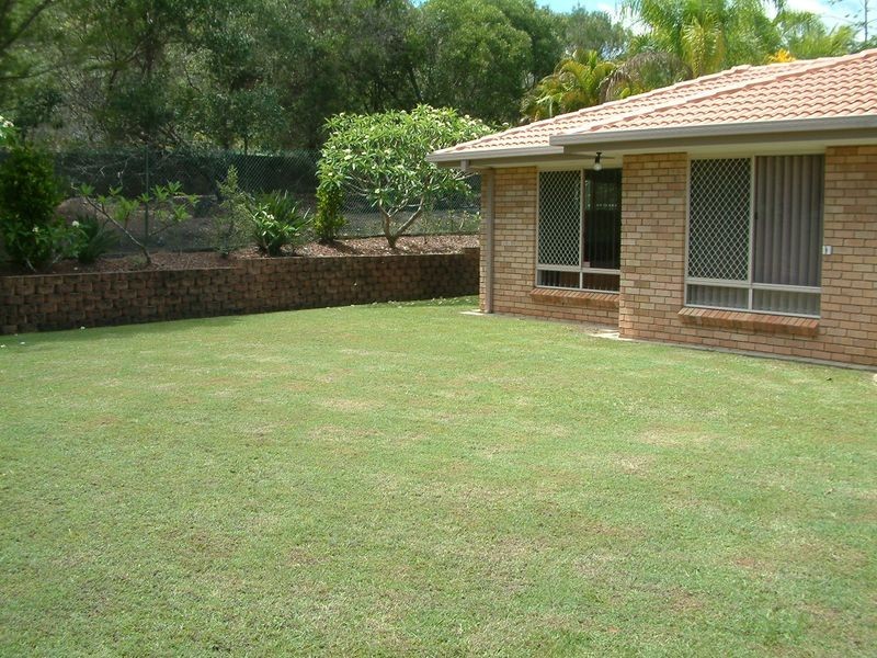 15 Pentland Court, Helensvale QLD 4212