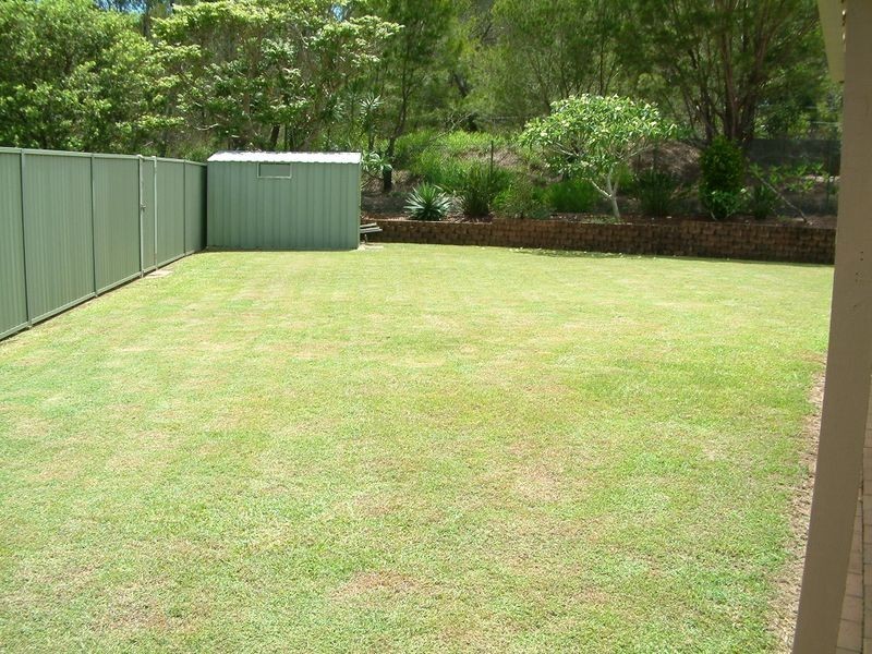 15 Pentland Court, Helensvale QLD 4212