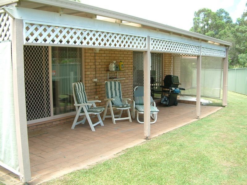 15 Pentland Court, Helensvale QLD 4212