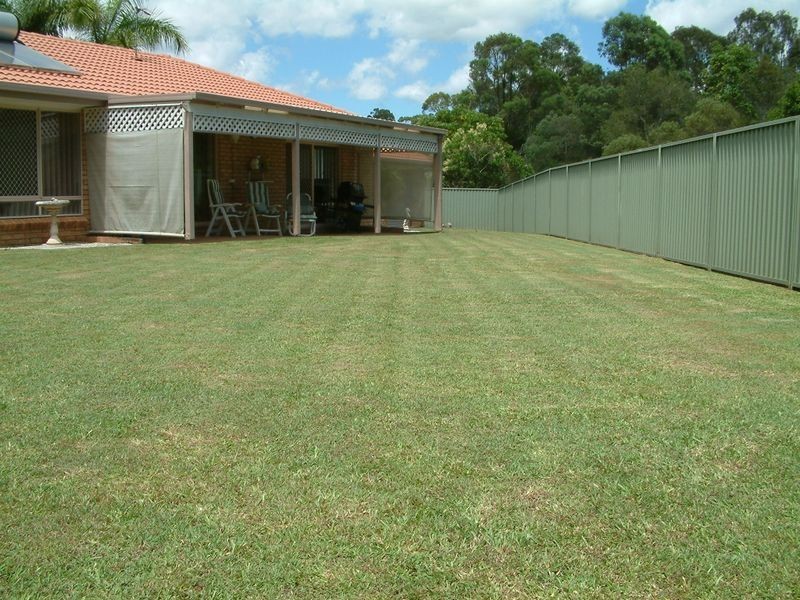 15 Pentland Court, Helensvale QLD 4212
