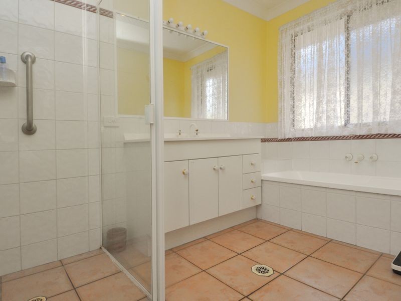 35 Mungala Street, Hope Island QLD 4212