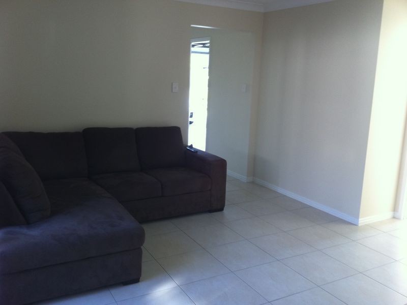 10 Orara, Pacific Pines QLD 4211