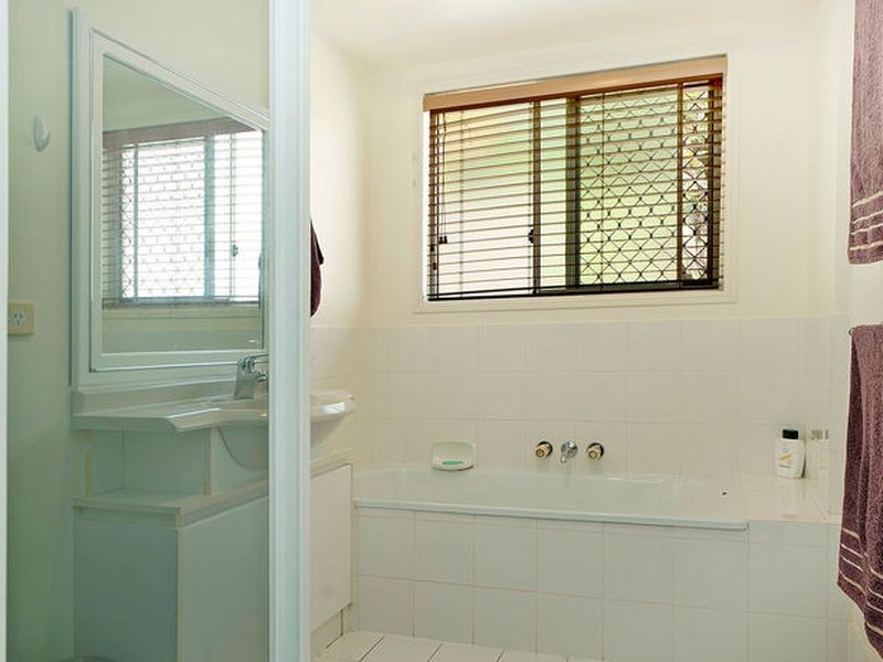 10 Texas Court, Oxenford QLD 4210