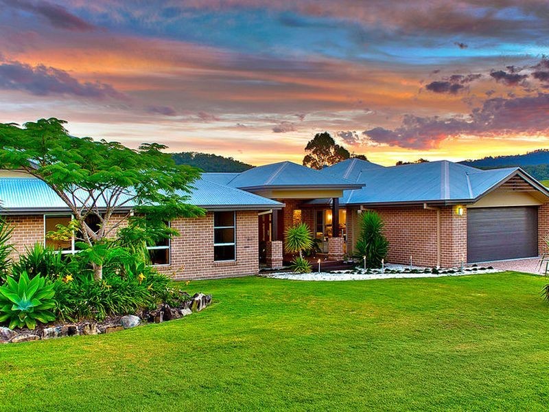 5 Pasture Place, Mount Nathan QLD 4211