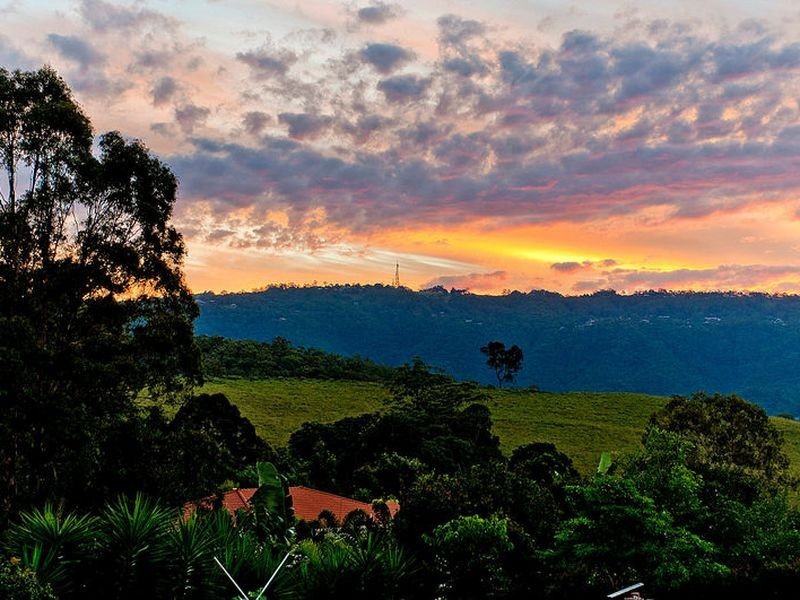 5 Pasture Place, Mount Nathan QLD 4211