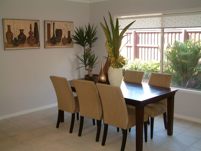 16 Elimbah Street, Pacific Pines QLD 4211