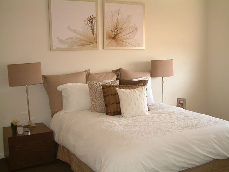 16 Elimbah Street, Pacific Pines QLD 4211