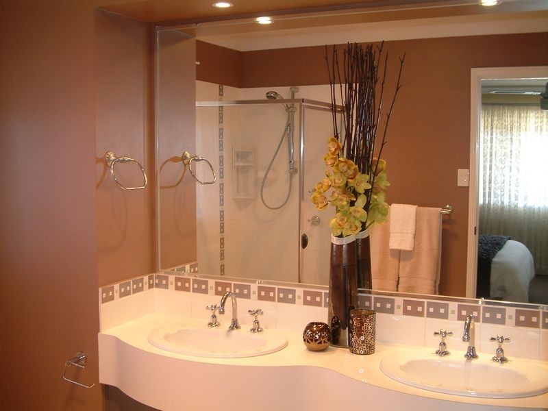 16 Elimbah Street, Pacific Pines QLD 4211