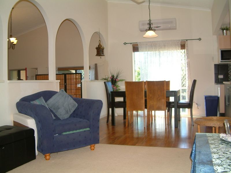 21 Lindfield Road, Helensvale QLD 4212