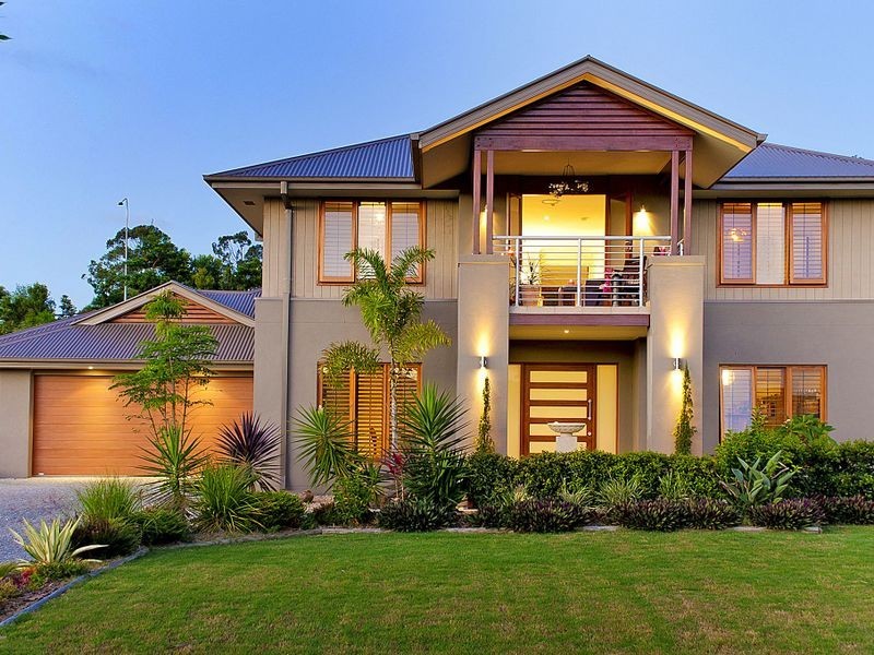 11 Meadow Ct, Maudsland QLD 4210