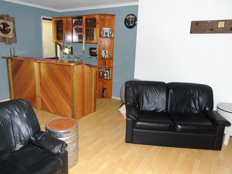 5 Western Way, Oxenford QLD 4210