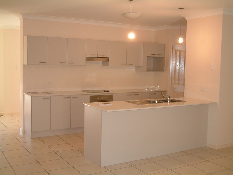91 Roberts Drive, Maudsland QLD 4210