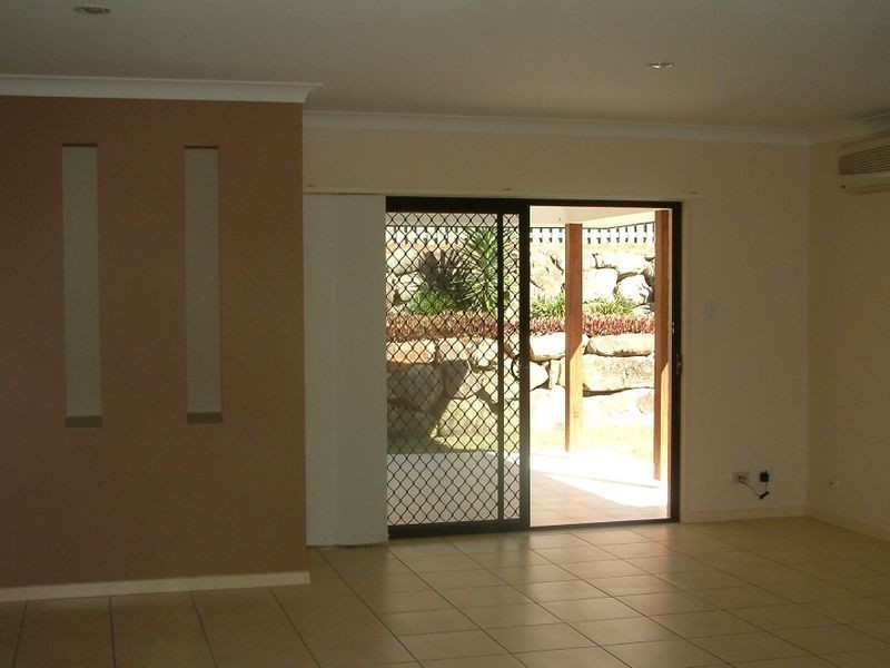 91 Roberts Drive, Maudsland QLD 4210