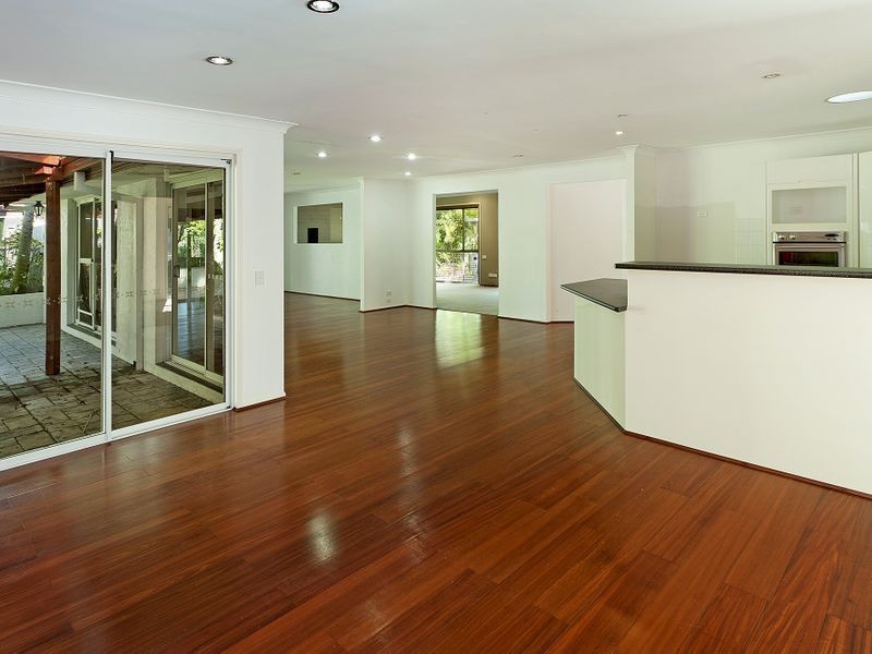 5 Dawson Court, Helensvale QLD 4212