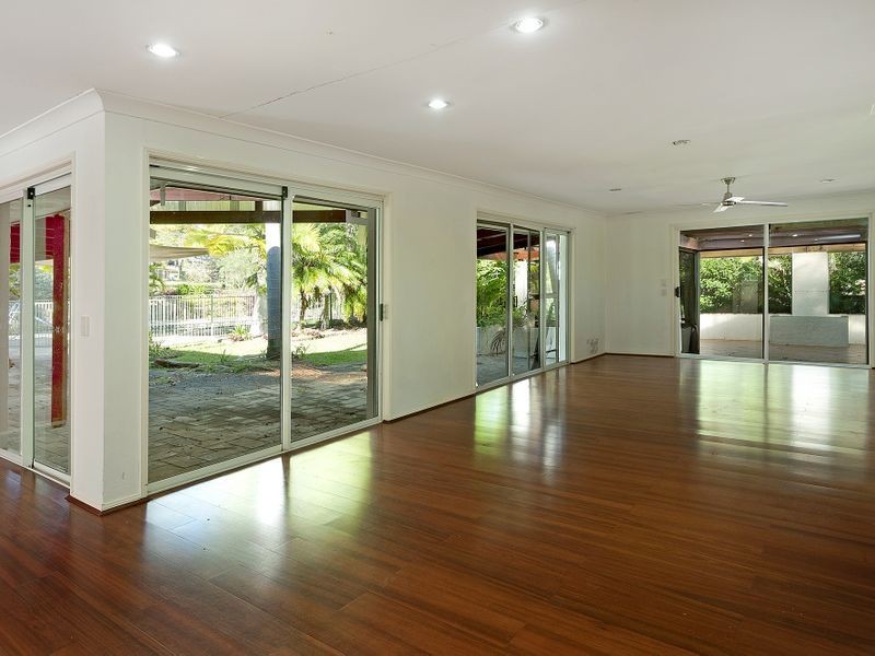 5 Dawson Court, Helensvale QLD 4212