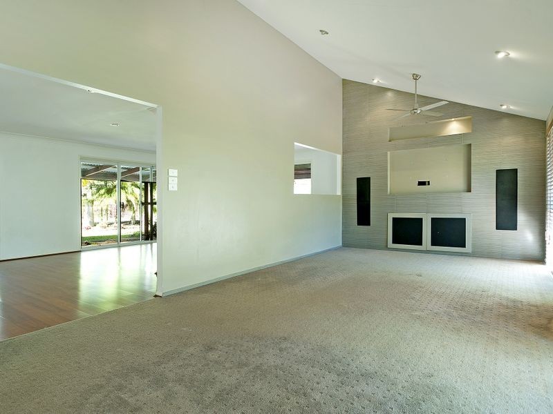 5 Dawson Court, Helensvale QLD 4212