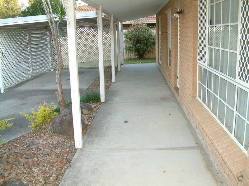 4 Jesmond Road, Helensvale QLD 4212