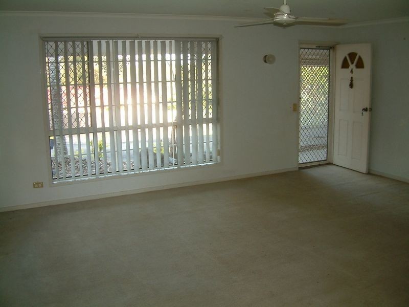 4 Jesmond Road, Helensvale QLD 4212