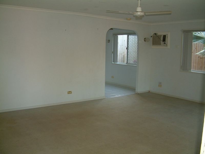 4 Jesmond Road, Helensvale QLD 4212