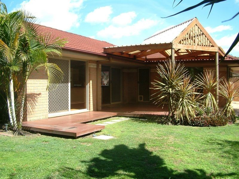 18 Grovedale Court, Parkwood QLD 4214