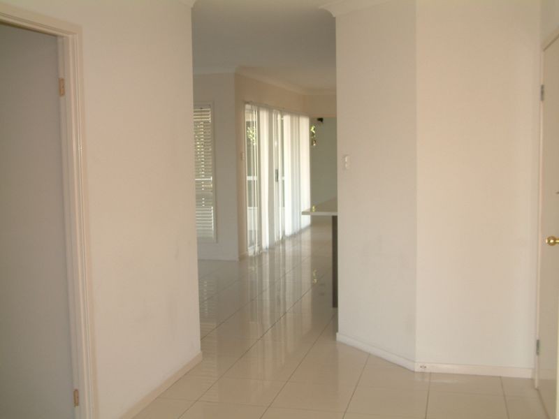 8 Toolangi Ct, Upper Coomera QLD 4209