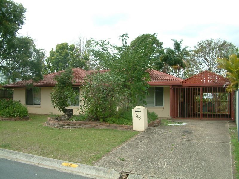 96 Parkes Drive, Helensvale QLD 4212