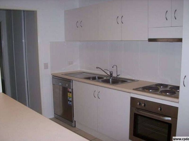 1/6 Columbia Court, Oxenford QLD 4210