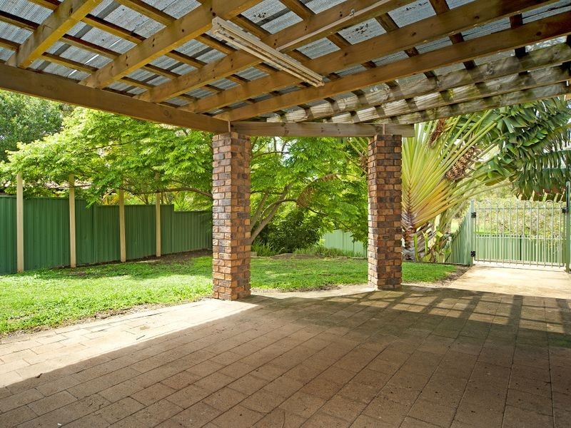 13 Rosedale Place, Helensvale QLD 4212