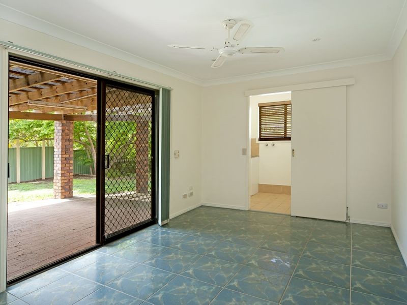 13 Rosedale Place, Helensvale QLD 4212