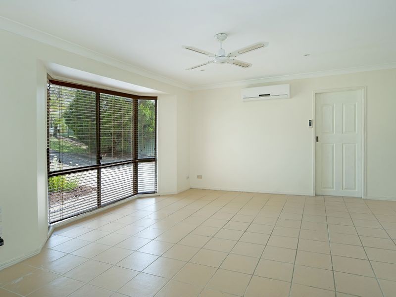 13 Rosedale Place, Helensvale QLD 4212