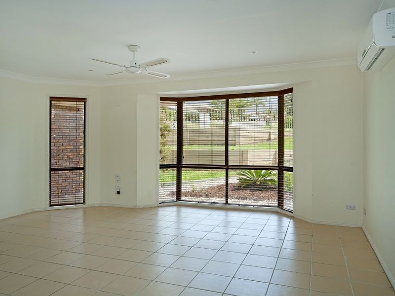 13 Rosedale Place, Helensvale QLD 4212