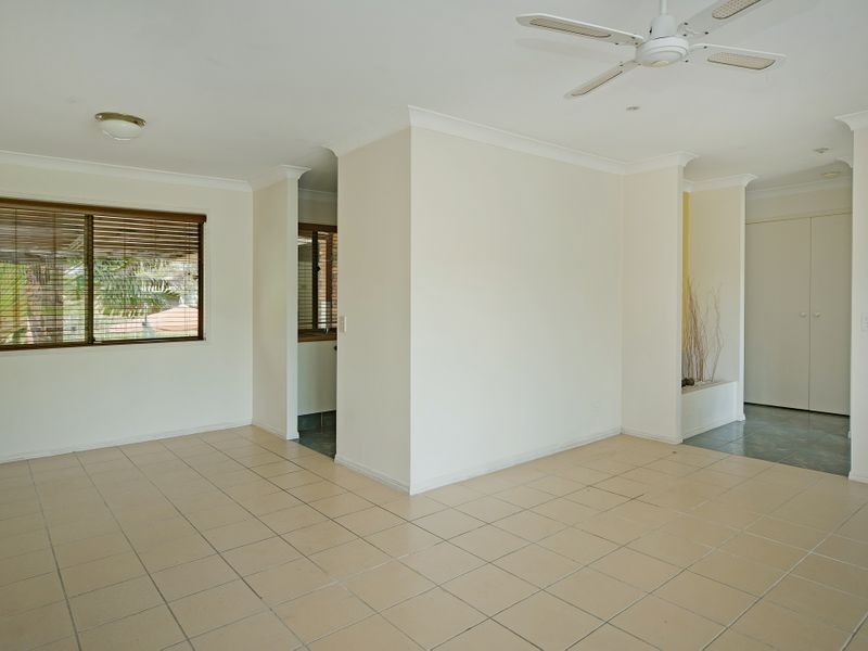 13 Rosedale Place, Helensvale QLD 4212