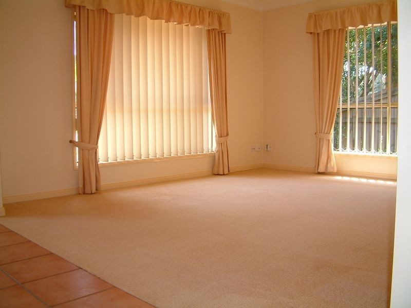 1/100 Cootharaba Drive, Helensvale QLD 4212