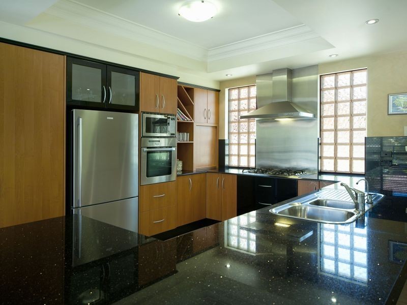 10 Dallow Cr, Helensvale QLD 4212