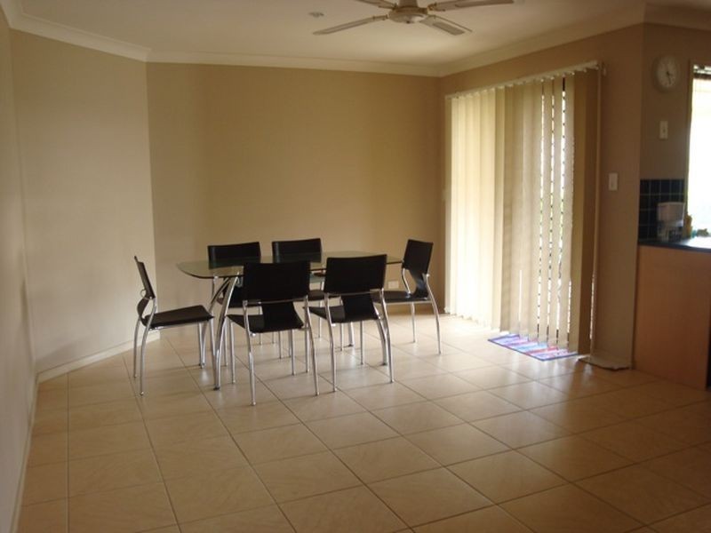 10 Burr Court, Pacific Pines QLD 4211