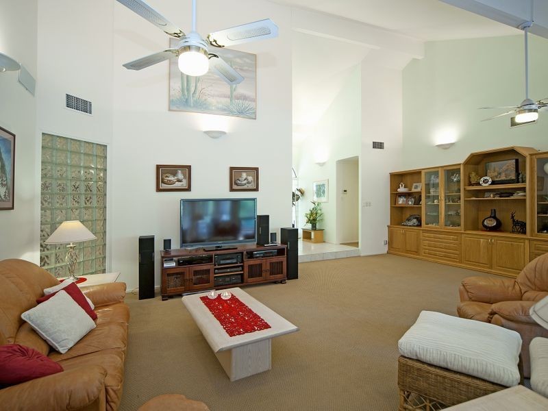 41 Clarence Drive, Helensvale QLD 4212