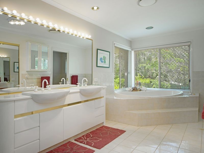 41 Clarence Drive, Helensvale QLD 4212