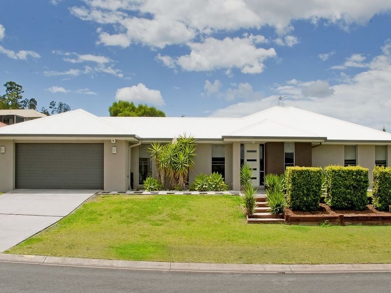 55 Victoria Drive, Pacific Pines QLD 4211