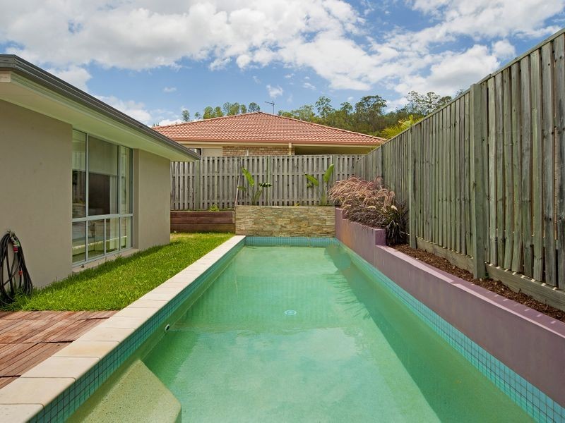 55 Victoria Drive, Pacific Pines QLD 4211